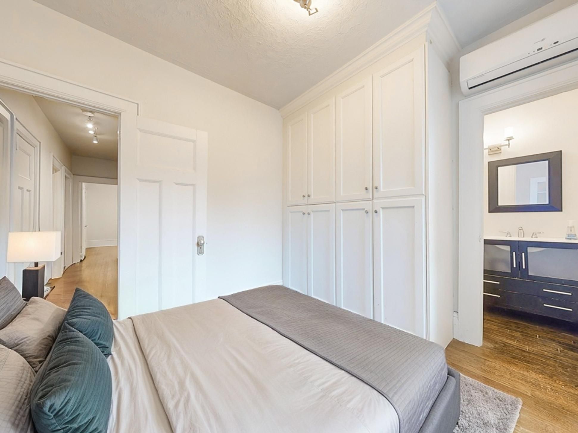 196 Glen Road S 1