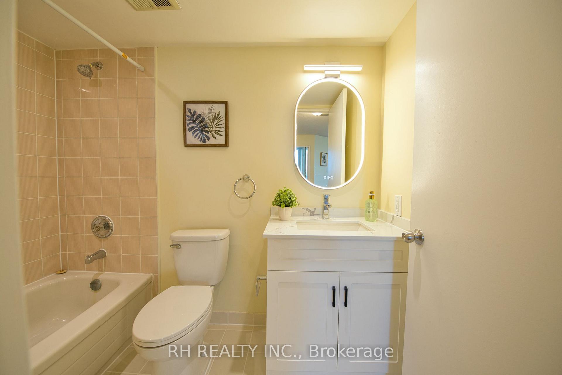 3 Bedrooms Condo at 300 Alton Towers, Toronto For sale