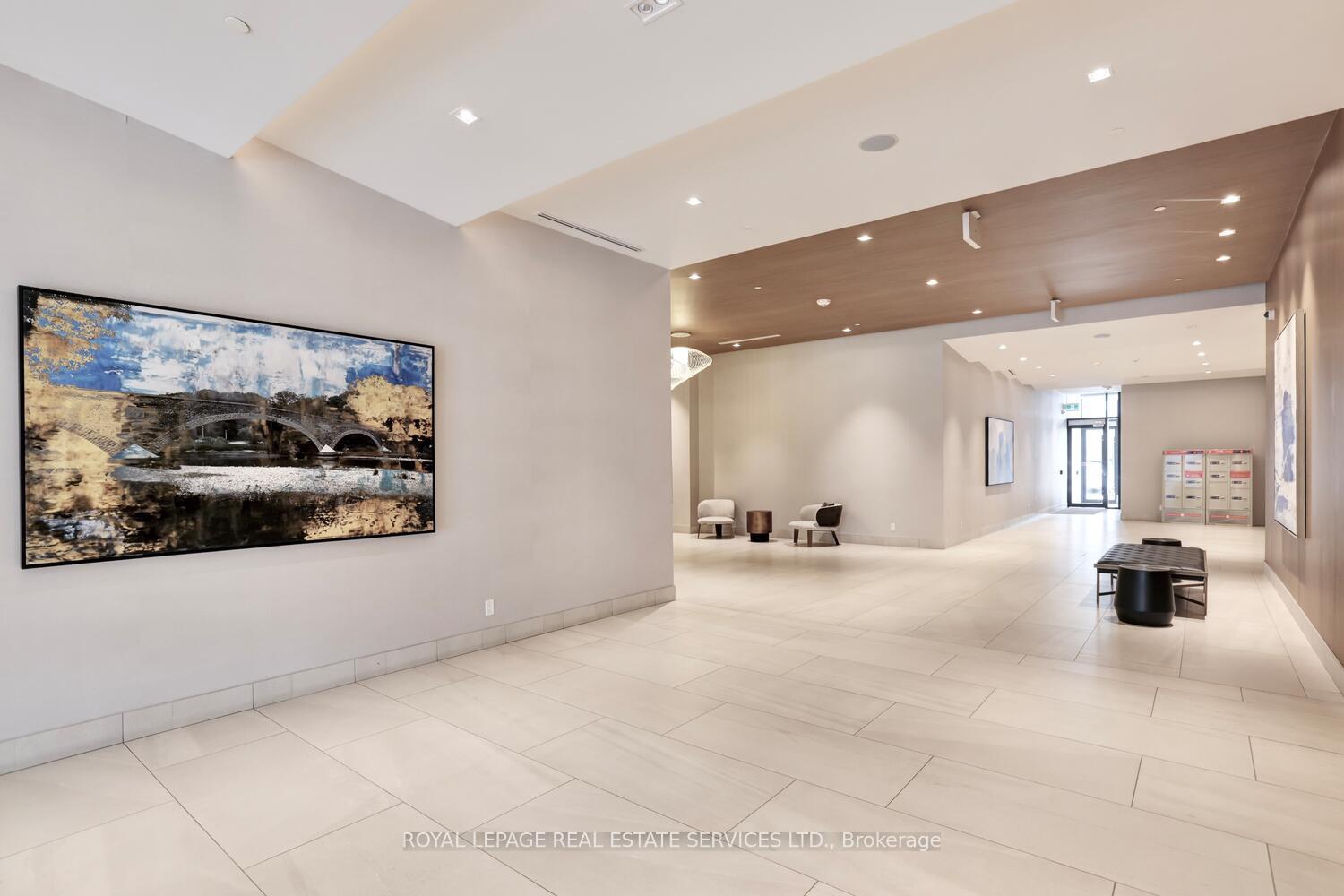 2 Bedrooms Condo at 4208 Dundas,  Toronto For sale