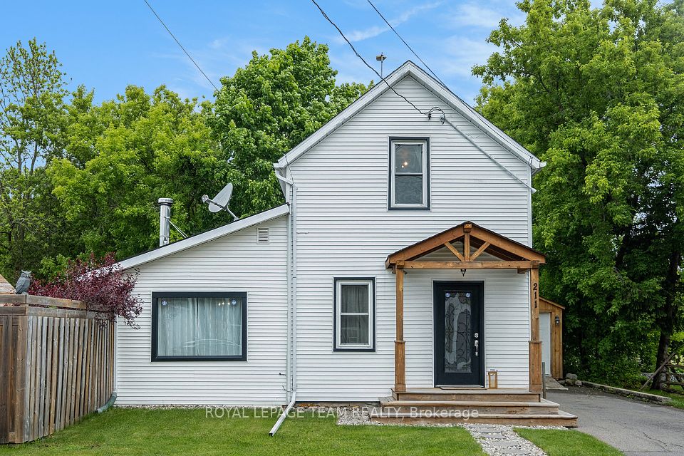 211 Drummond Street, Merrickville-Wolford, ON K0G 1N0