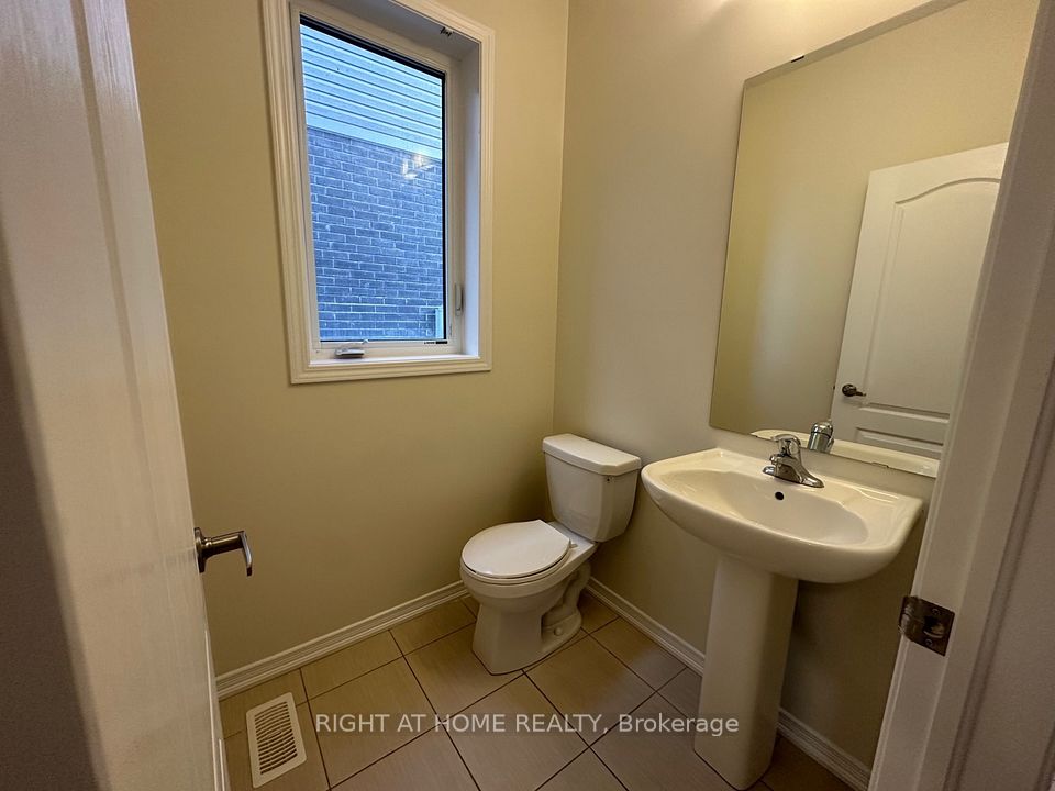 23 Amos Avenue, Brant, ON N3T 0V4