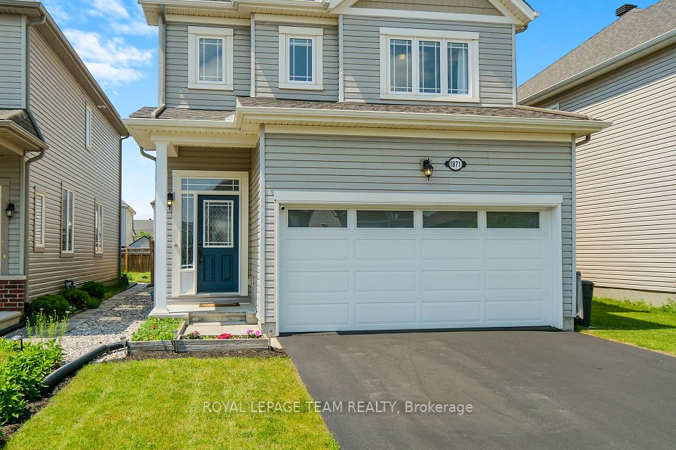 1871 Glencrest Road, North Grenville, ON K0G 1J0