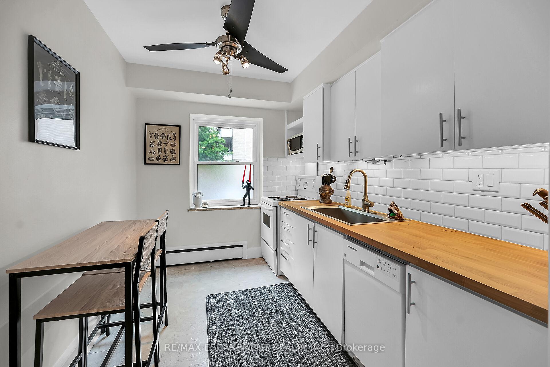1 Bedroom Co-op at 40 Robinson, Hamilton For sale