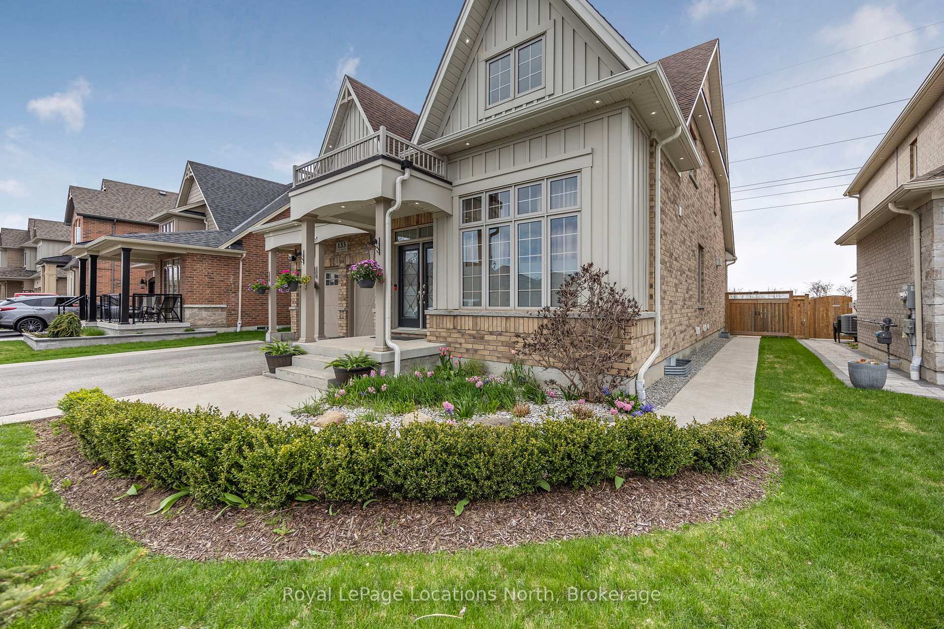 133 Trail Boulevard, Springwater, ON L9X 0S7