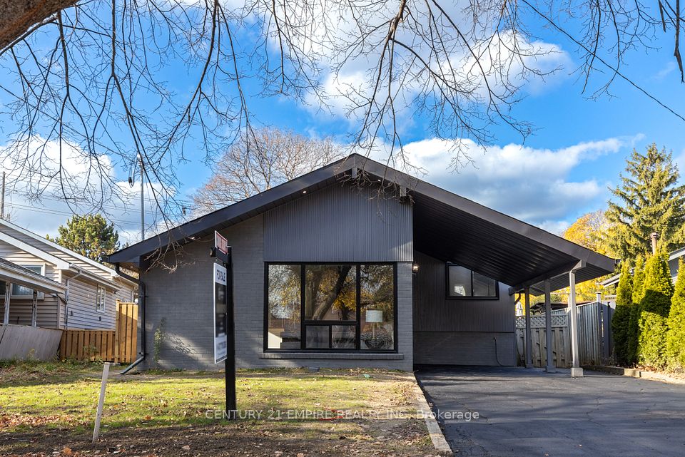 32 Brookridge