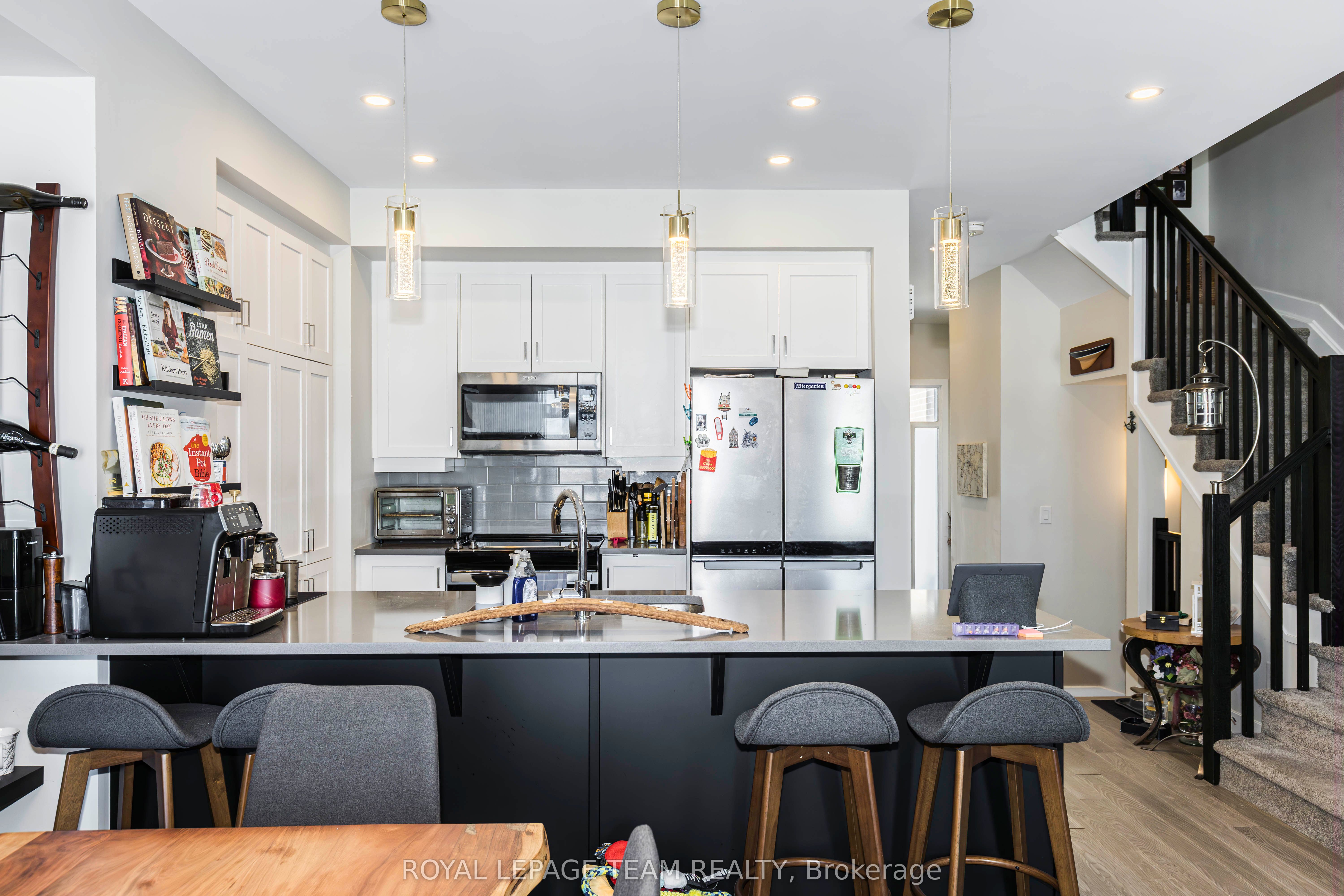71 CANVASBACK Ridge, Blossom Park - Airport and Area 2602 - Riverside South/Gloucester Glen
