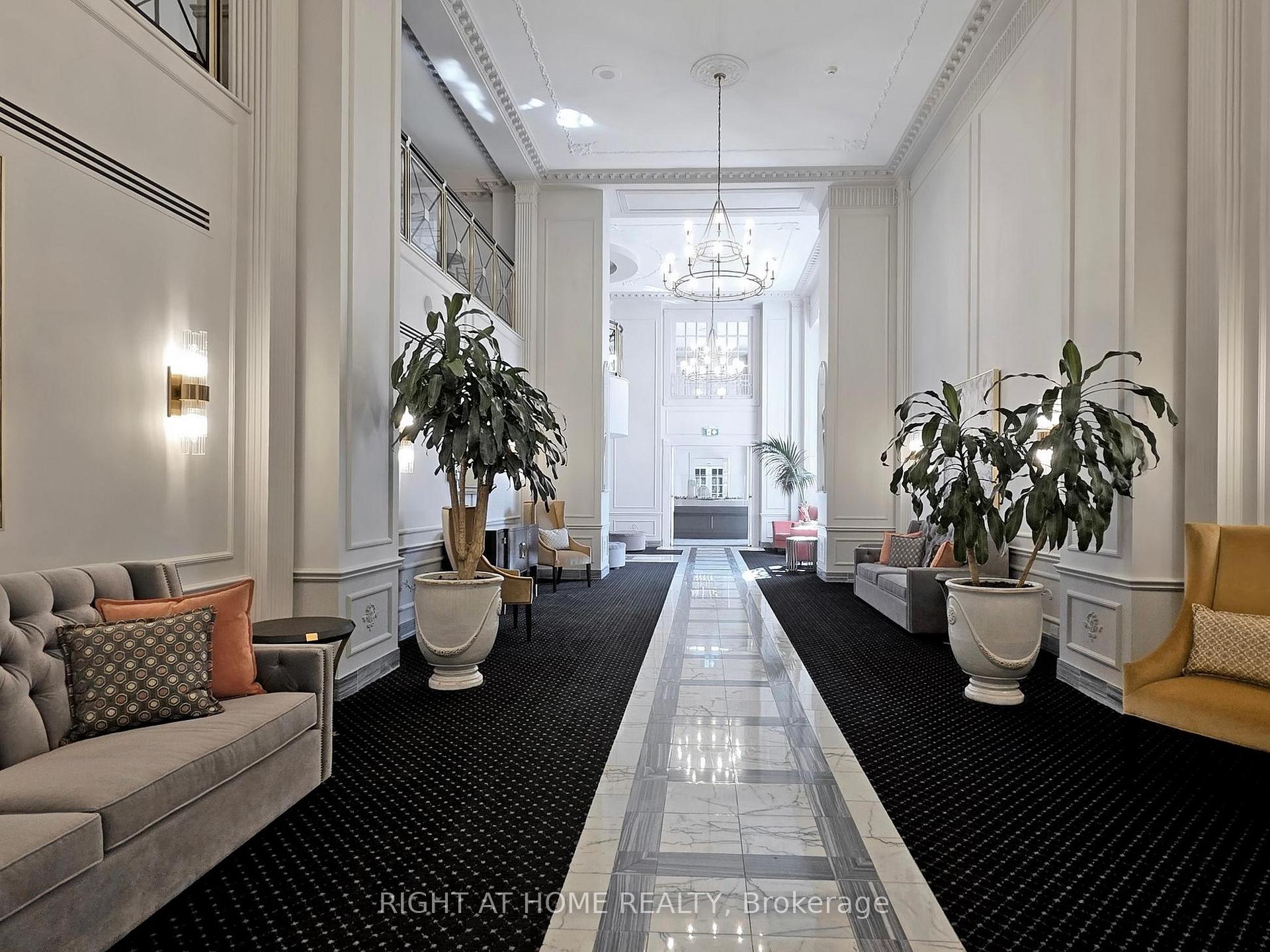 2 Bedrooms Condo at 2287 Lake Shore, Toronto For sale