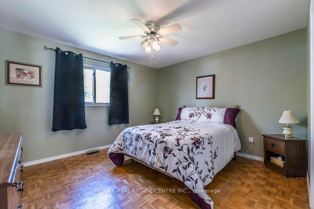 65 Lorne Scots Drive