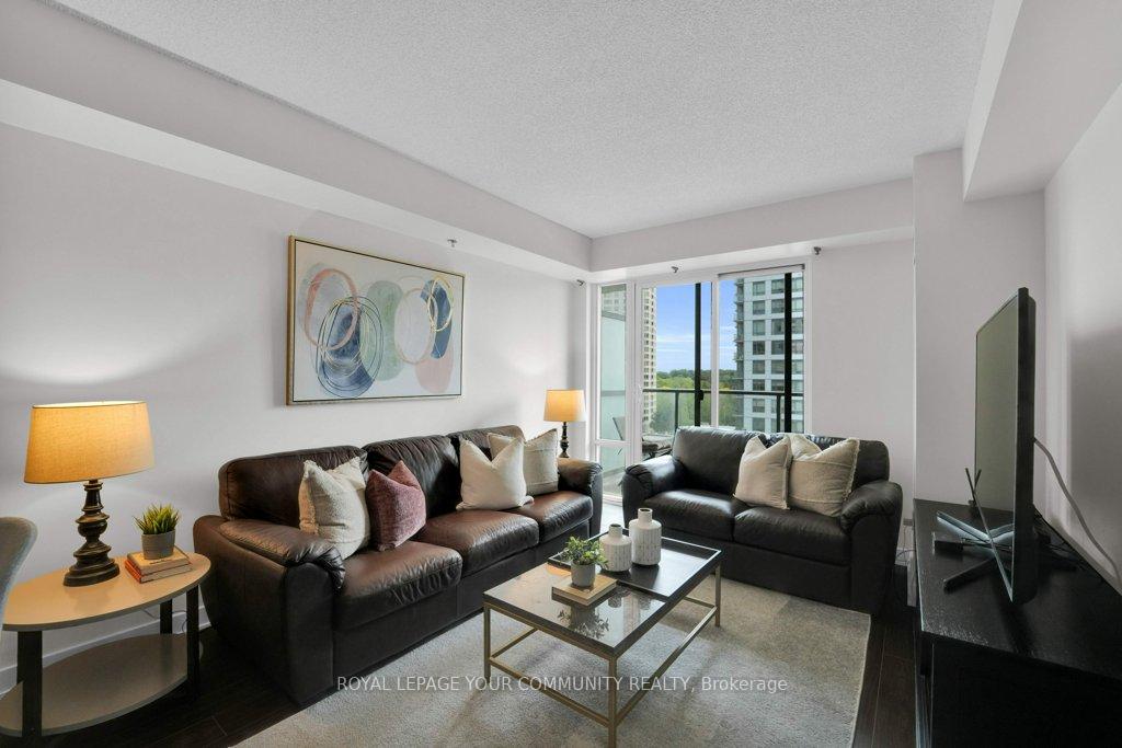 2 Bedrooms Condo at 185 Bonis, Toronto For sale