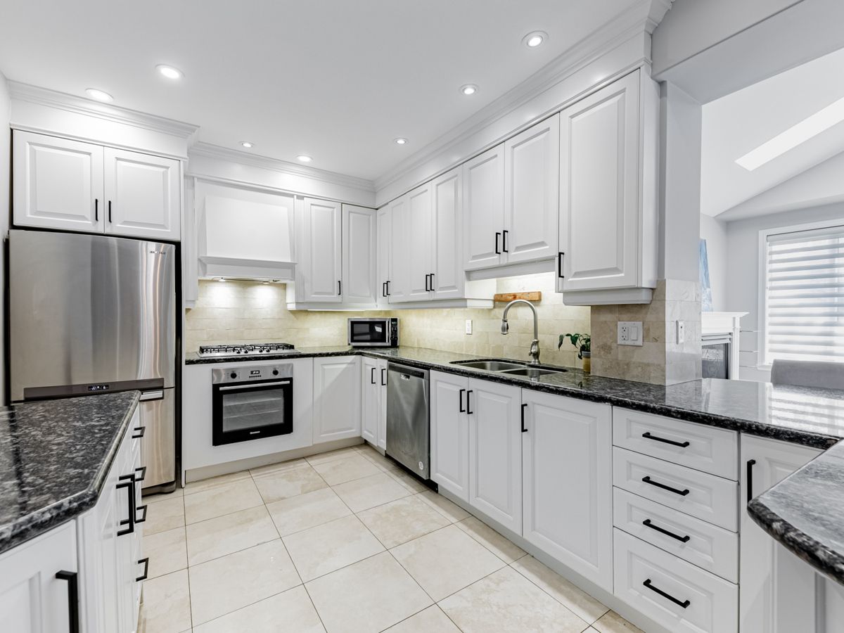 6 Kildonan Drive