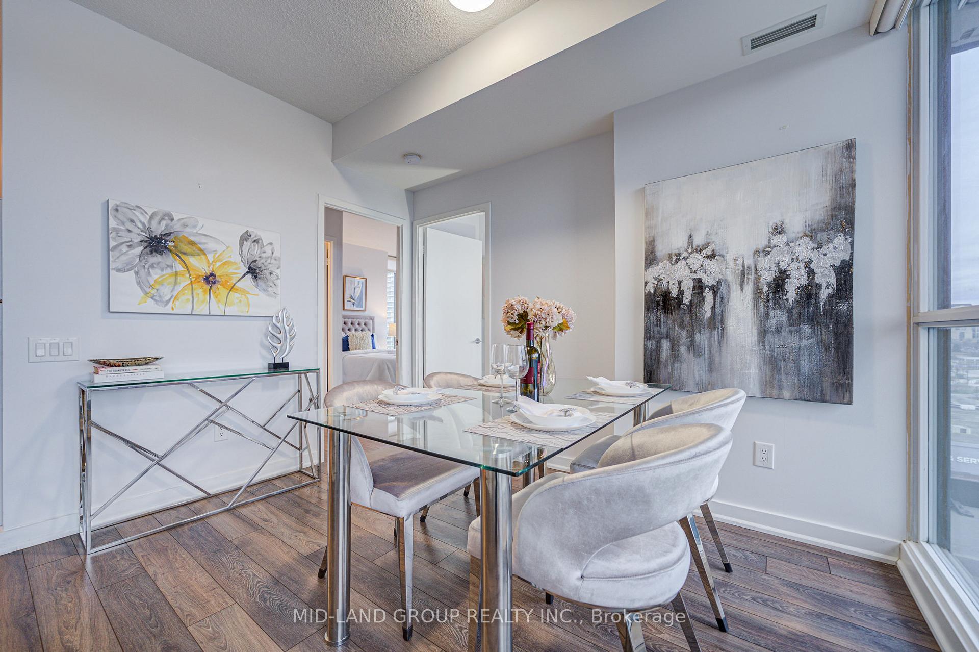 3 Bedrooms Condo at 29 Singer,  Toronto For sale