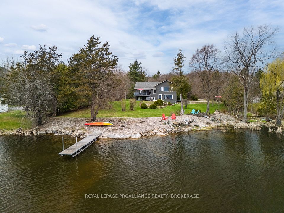 2749 Lakefield