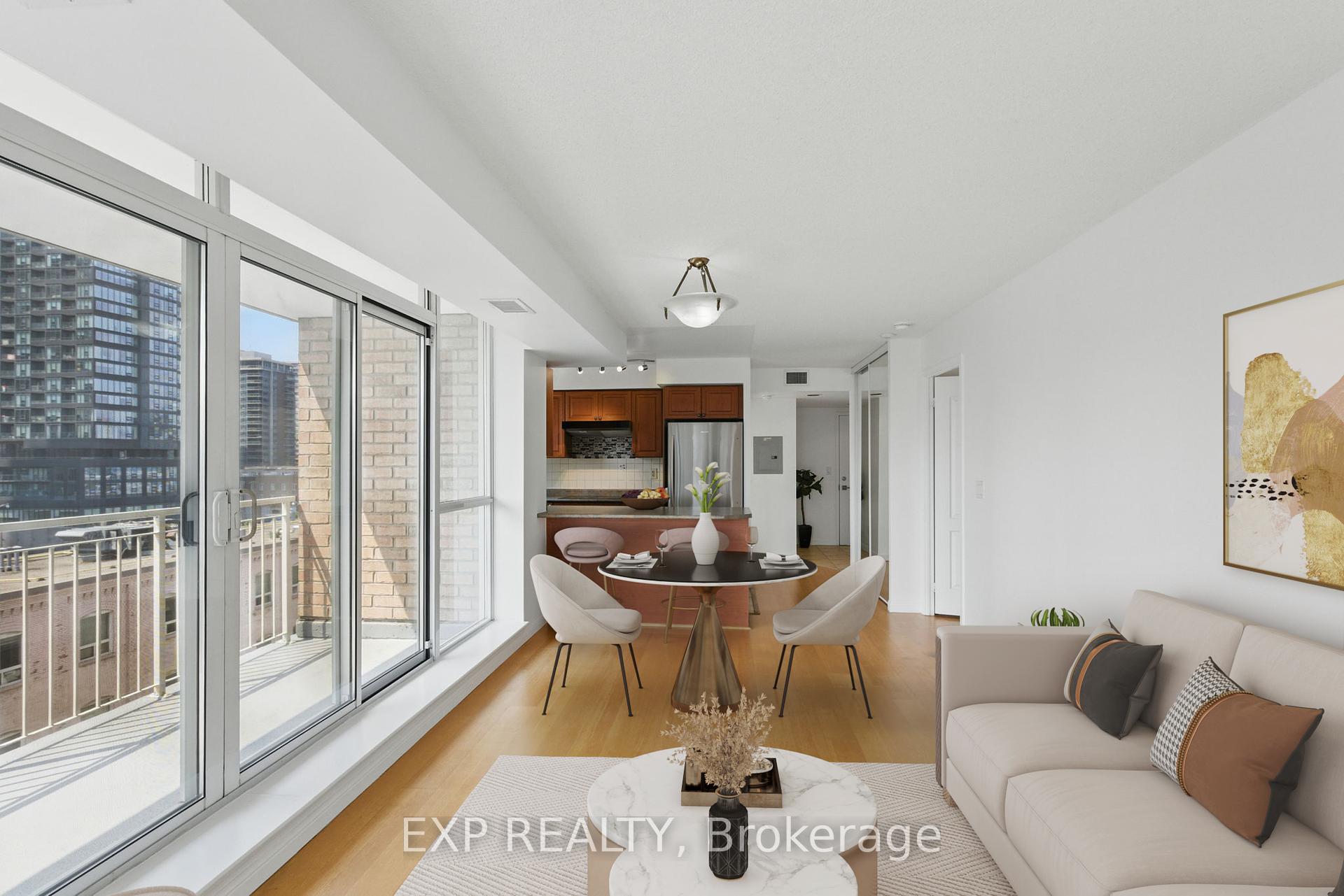 2 Bedrooms Condo at 18 Stafford, Toronto For sale