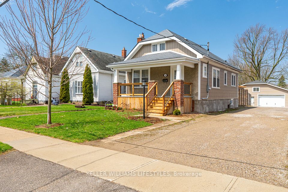 490 Chester