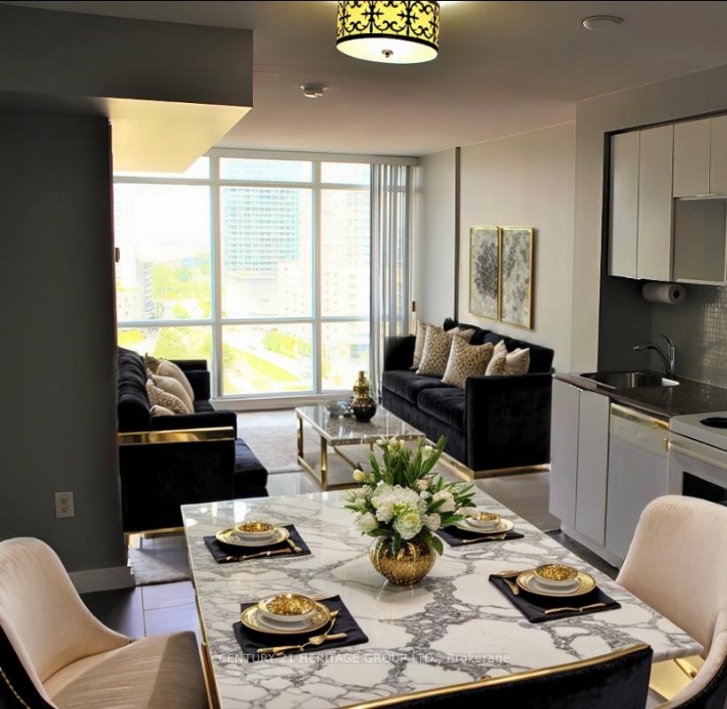 2 Bedrooms Condo at 15 Fort York, Toronto For sale