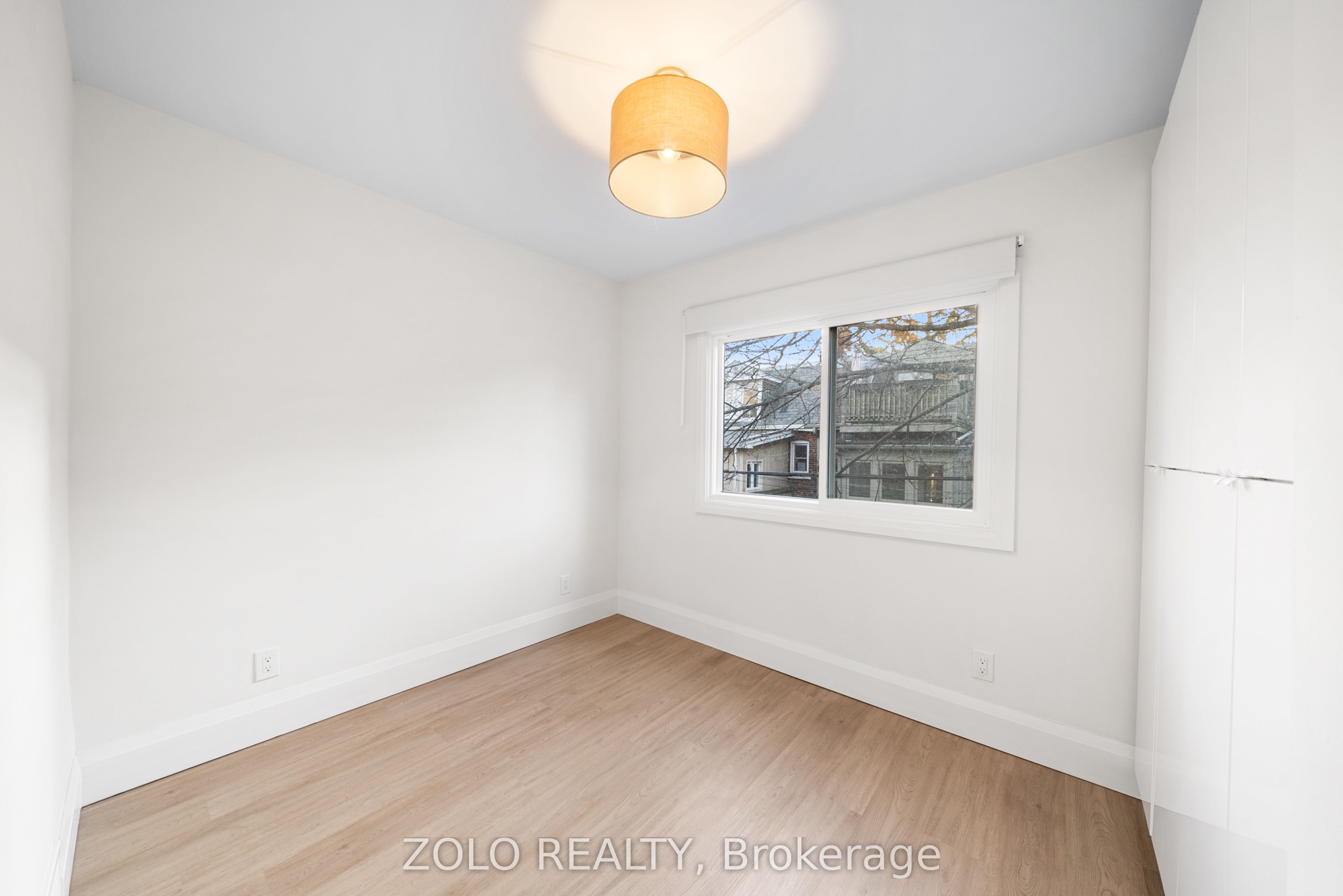 82 Bellwoods Avenue