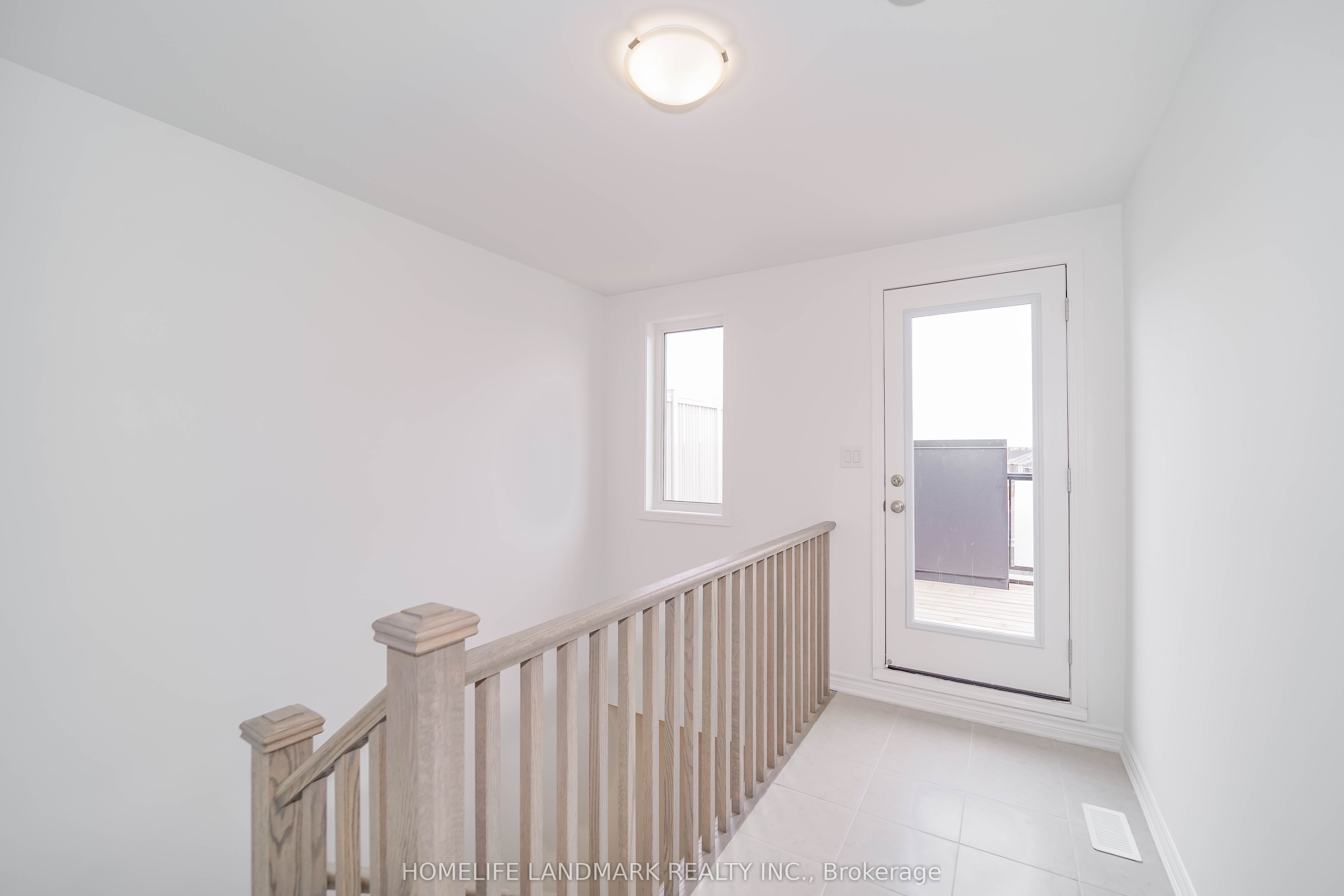 5 Wisla Avenue