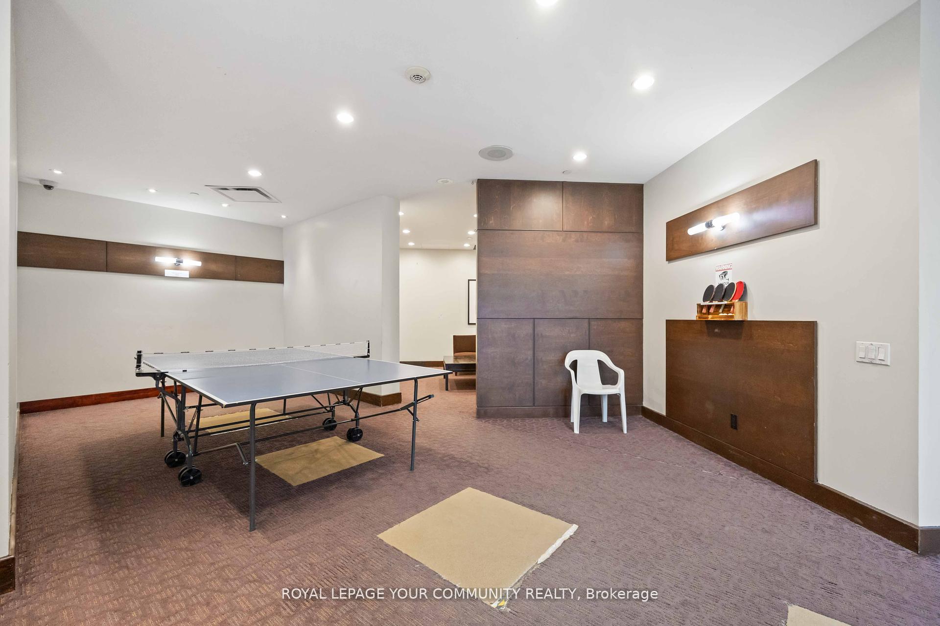 2 Bedrooms Condo at 5 Northtown, Toronto For sale