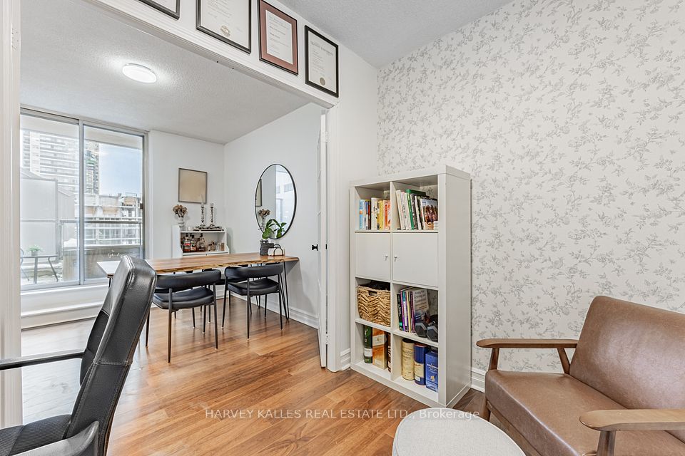 5 Rosehill Avenue 910