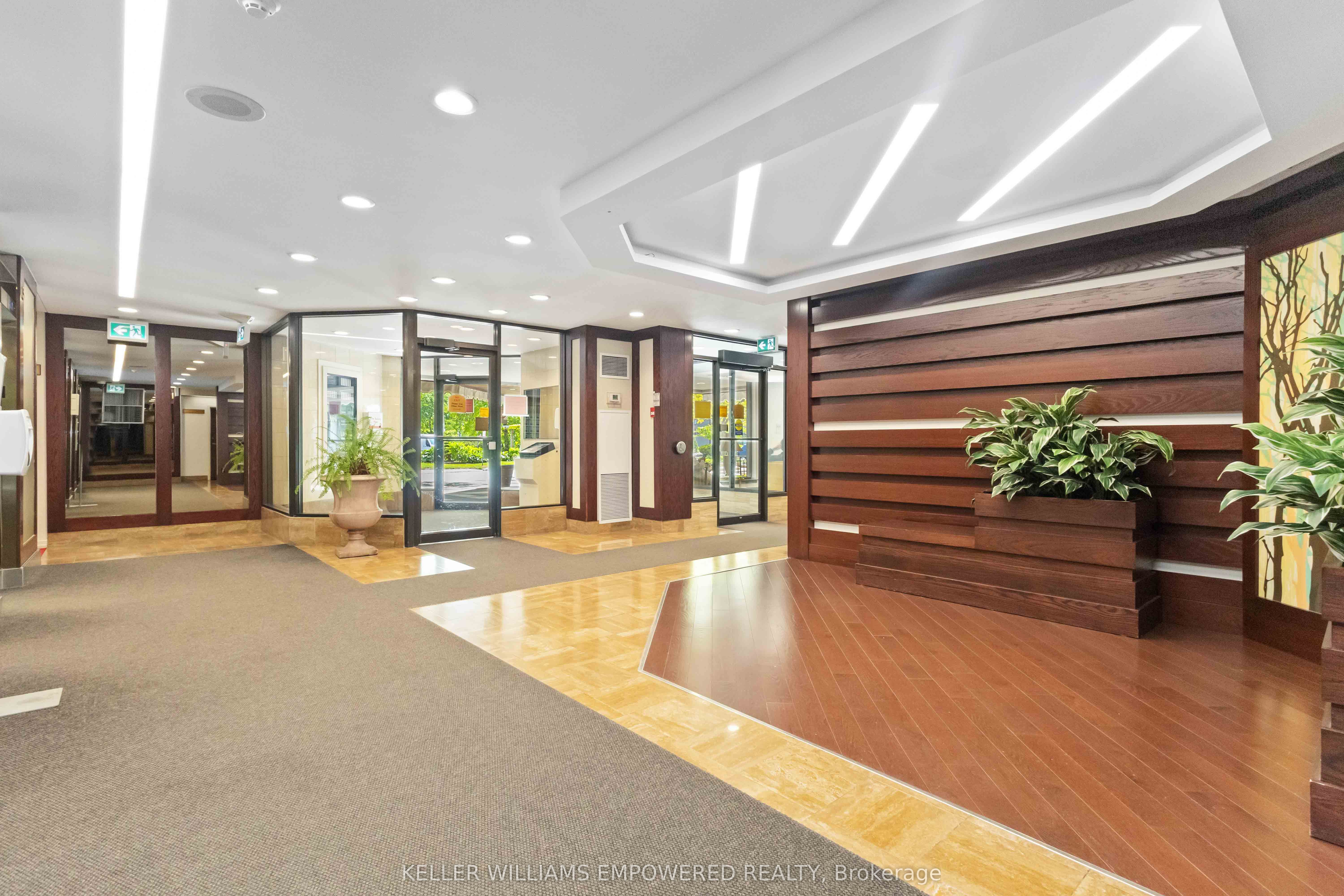 25 Bamburgh Circle, #1831