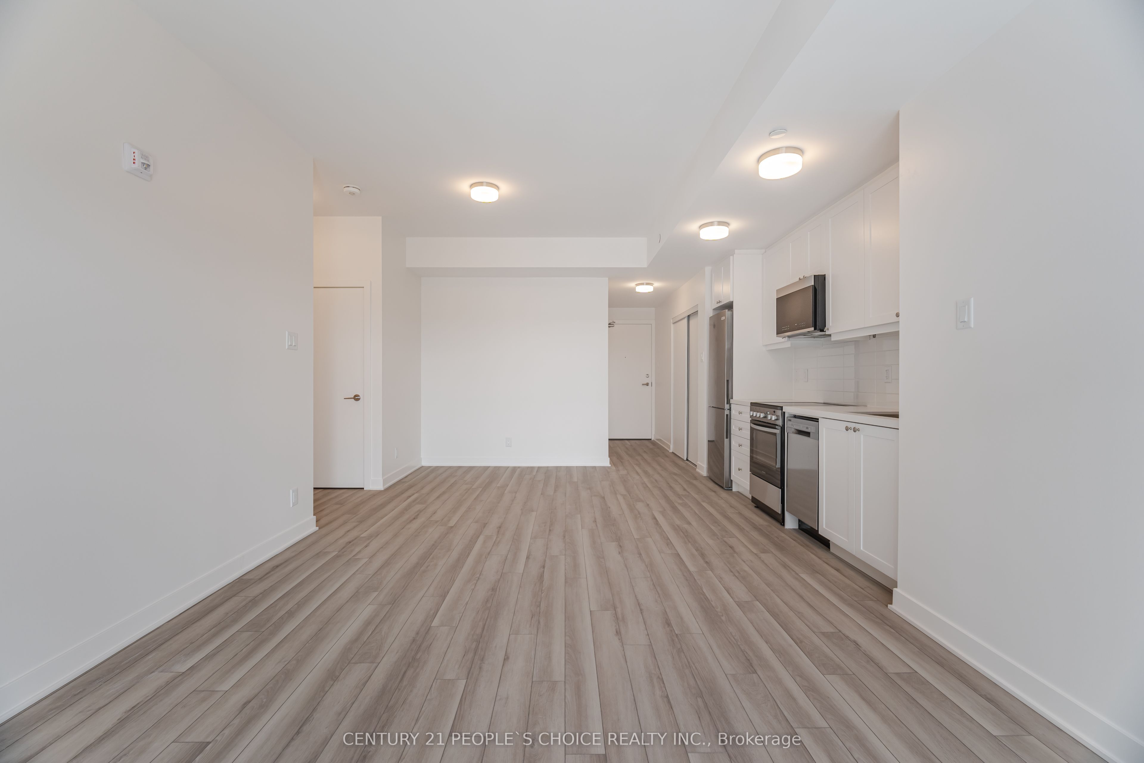 55 Clarington Boulevard, #601