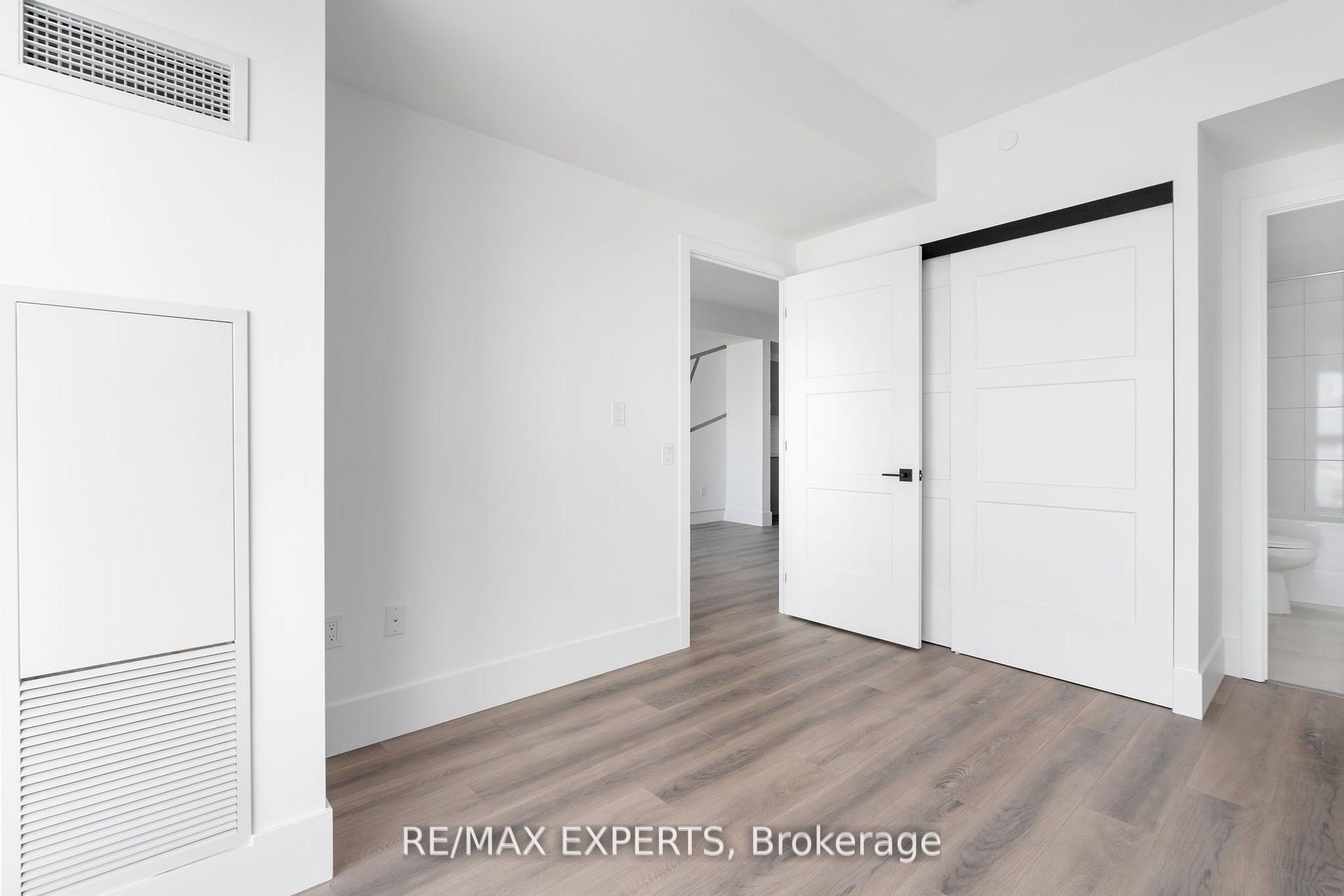1 Bedroom Condo at 9000 Jane, Vaughan For sale