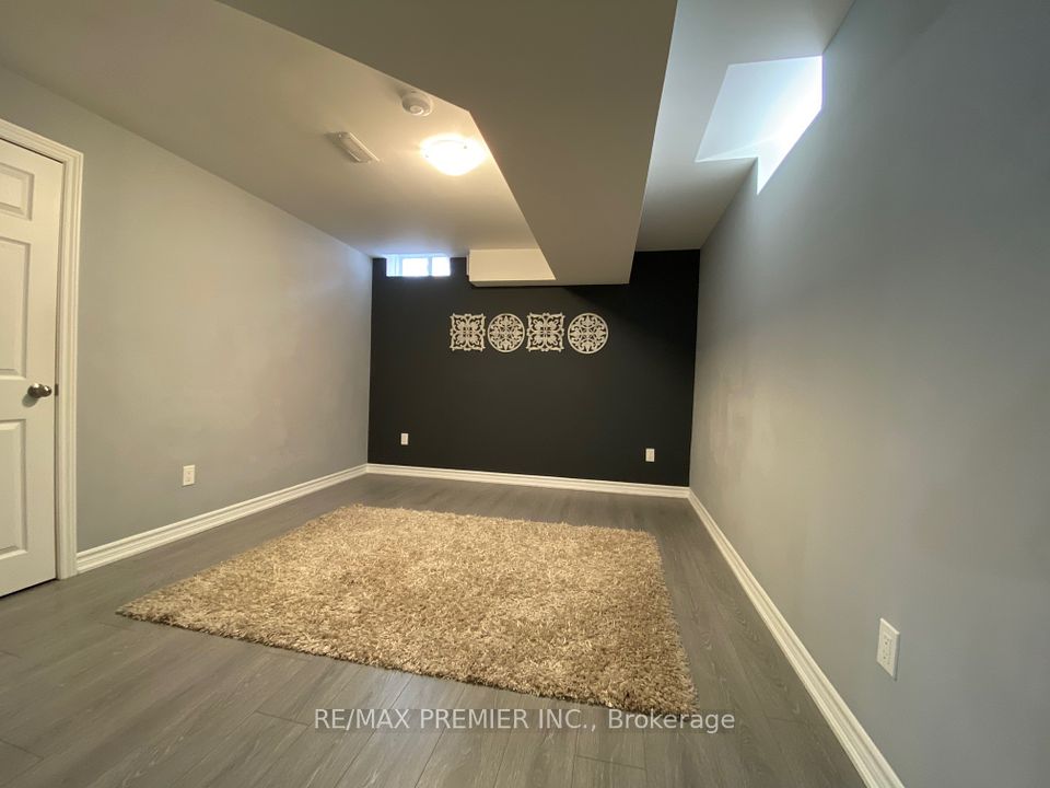 271 Wardlaw