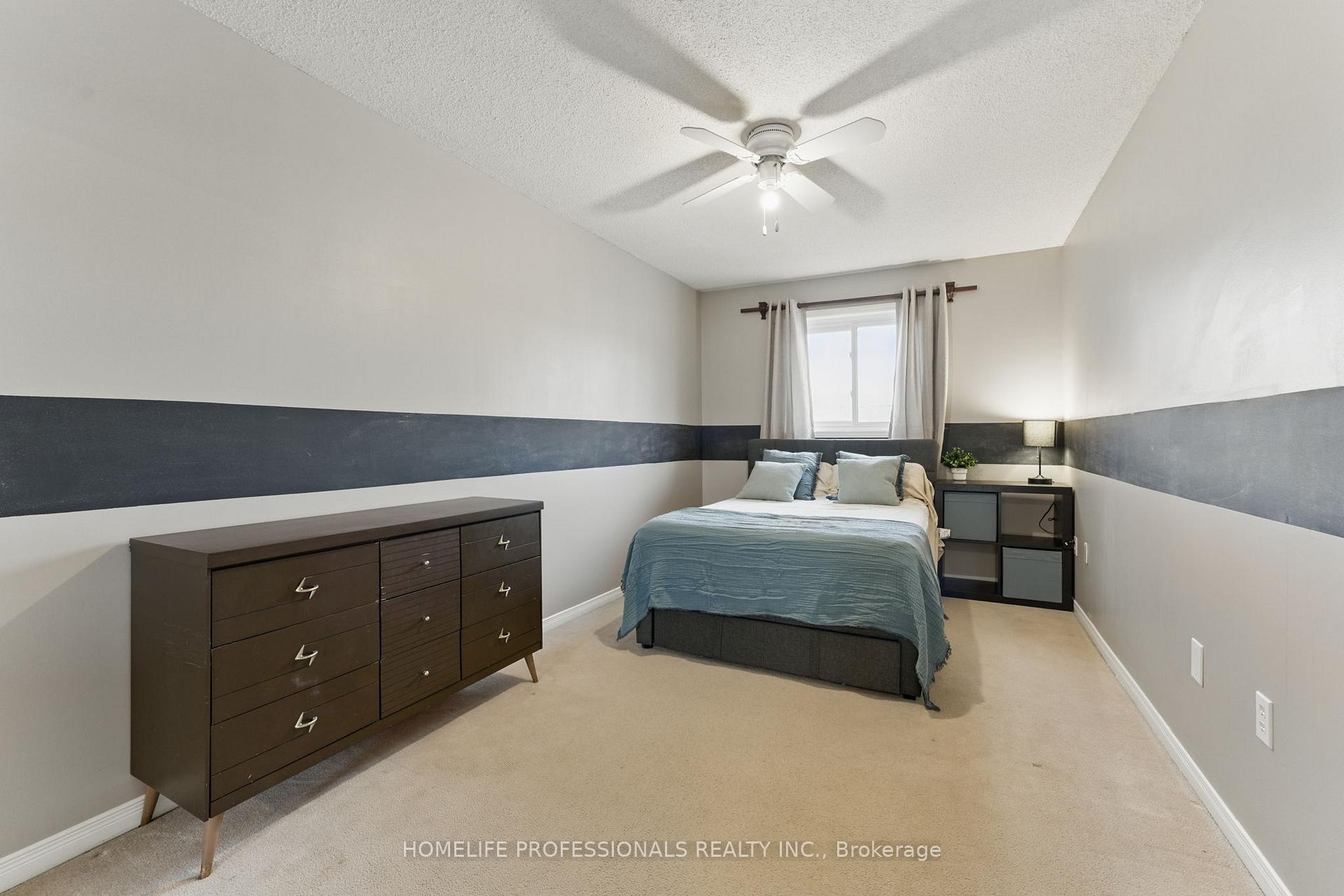 3 Bedrooms Condo at 485 Green,  Hamilton For sale