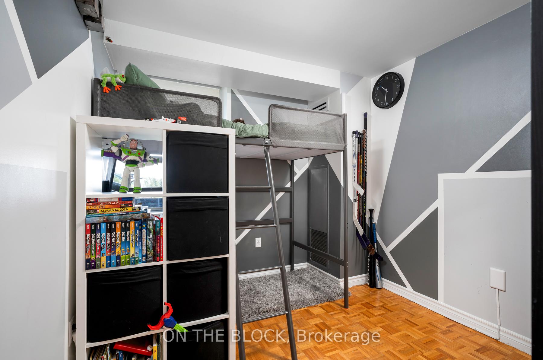2 Bedrooms Condo at 3845 Lake Shore, Toronto For sale