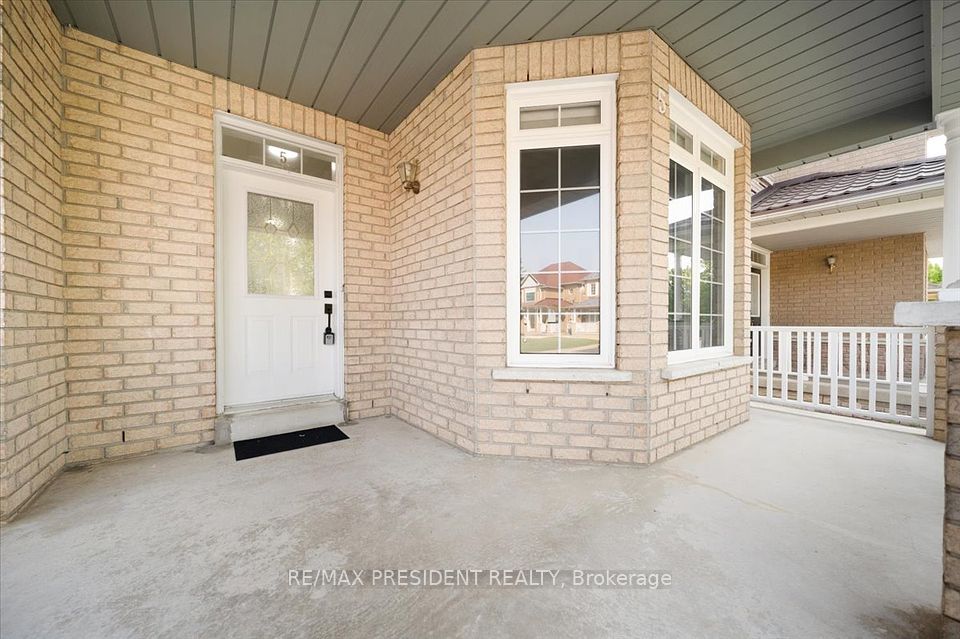 5 Wild Indigo Crescent, Brampton, ON L6R 2K1