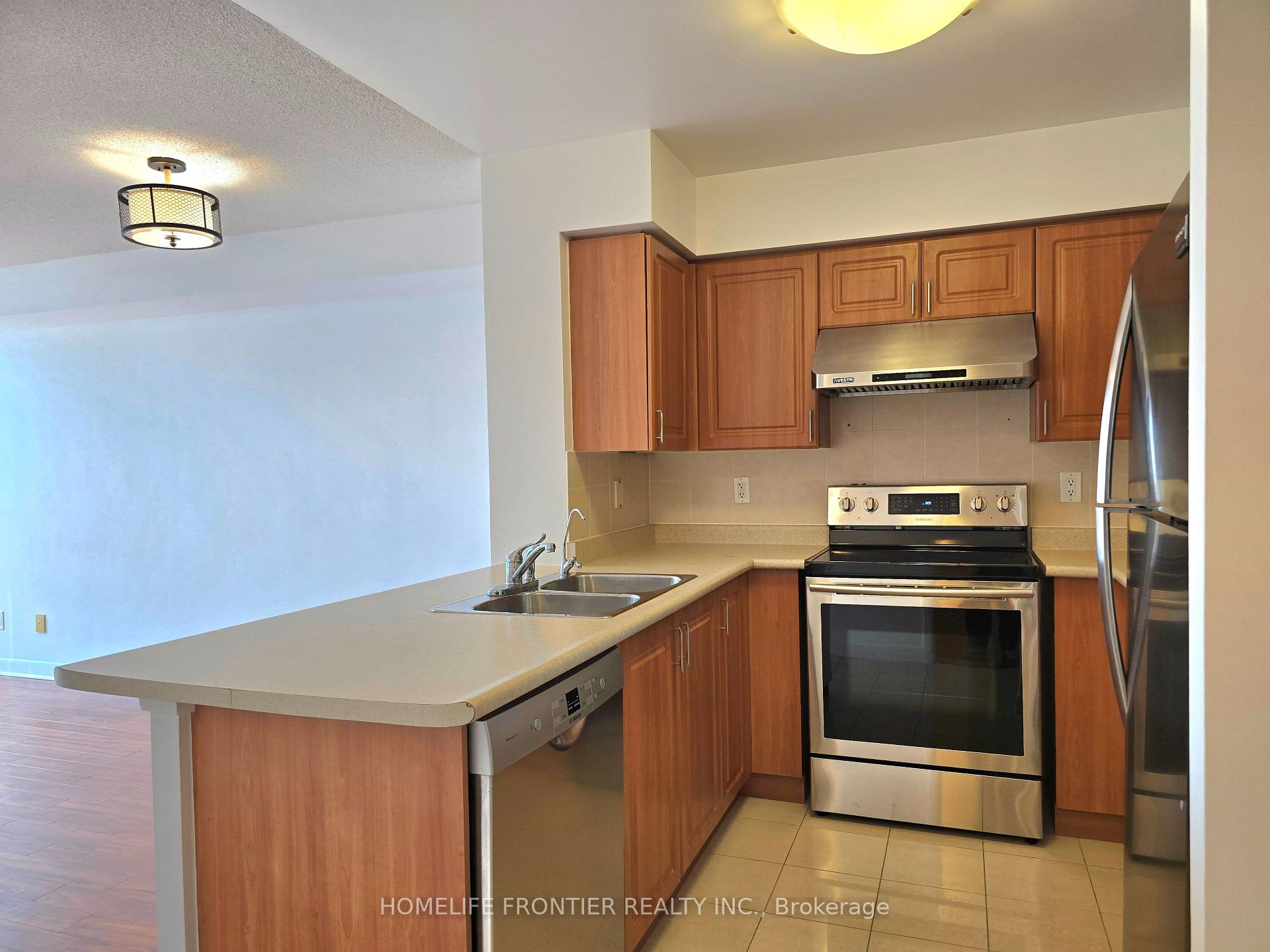 2 Bedrooms Condo at 4978 Yonge, Toronto For sale