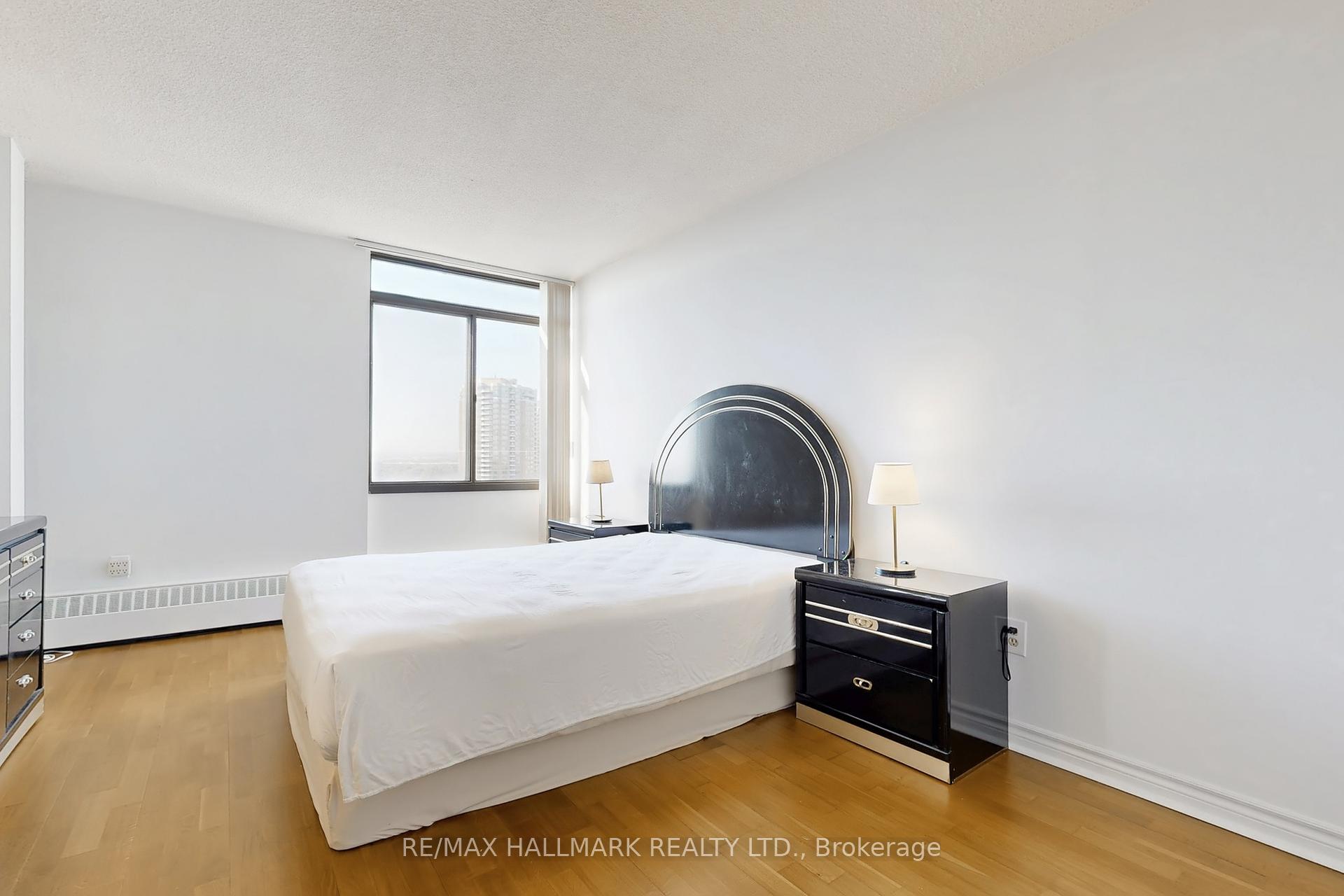 2 Bedrooms Condo at 3300 Don Mills Rd, Toronto For sale