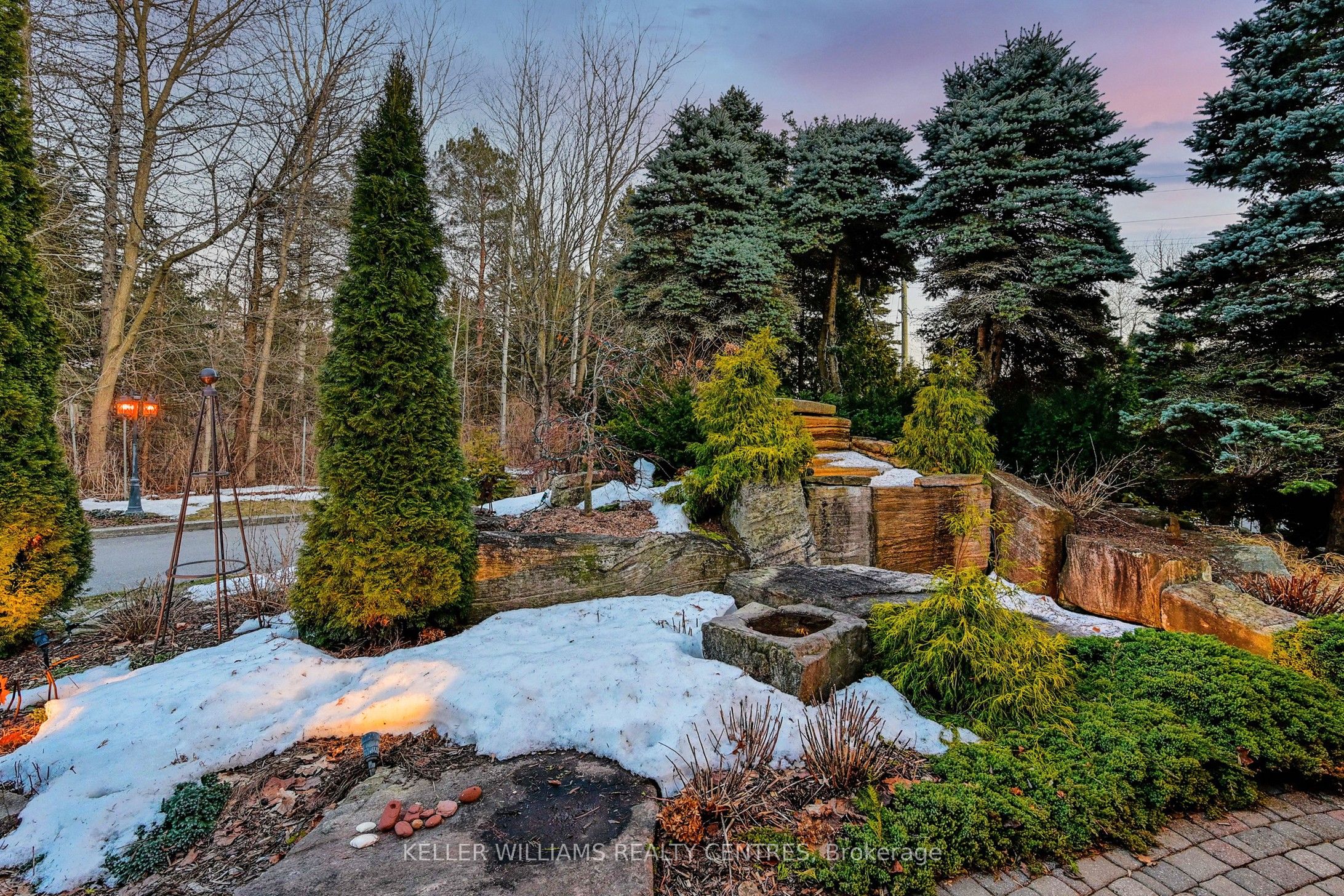 5024 Lloydtown-Aurora Road