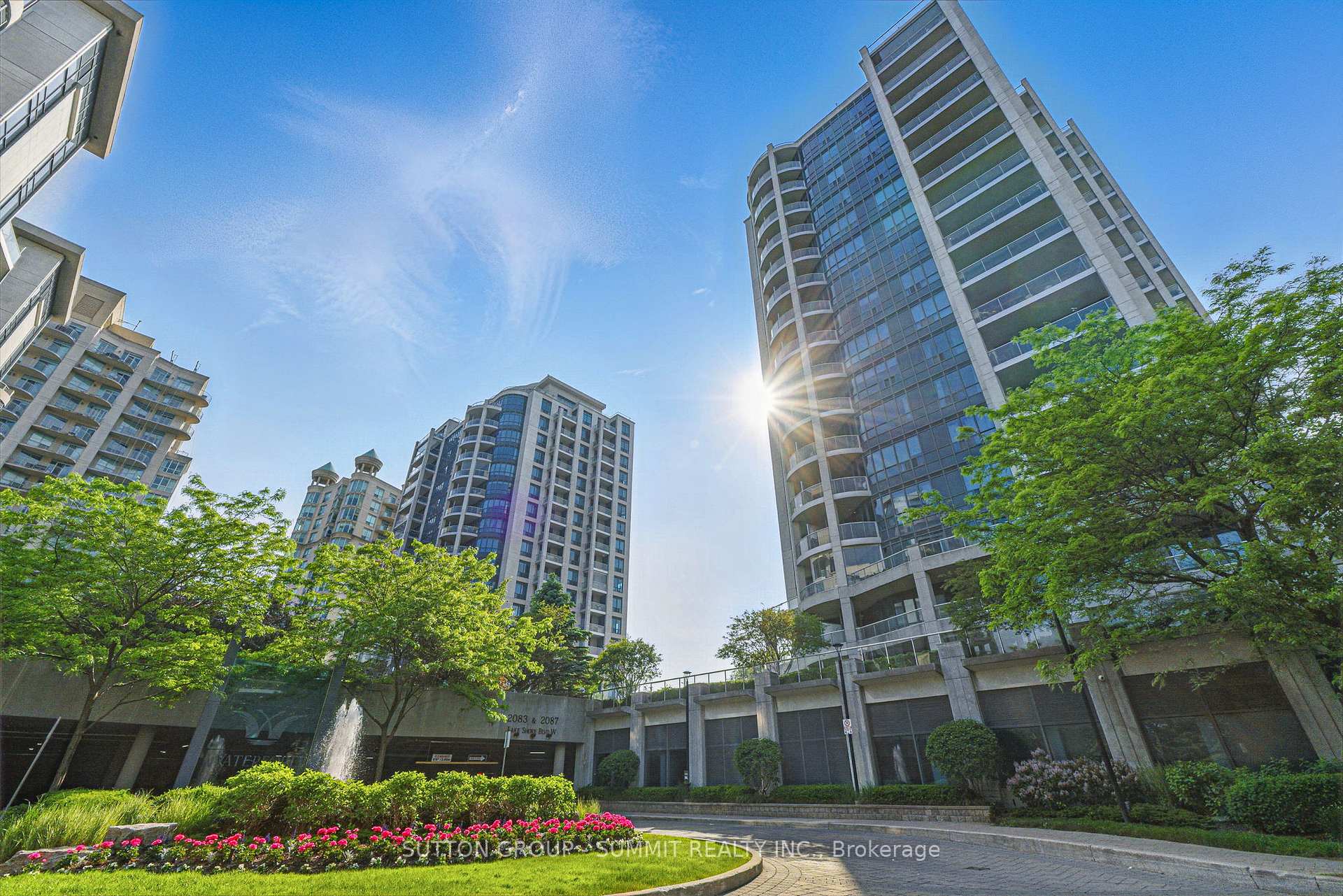 2 Bedrooms Condo at 2083 Lake Shore, Toronto For sale
