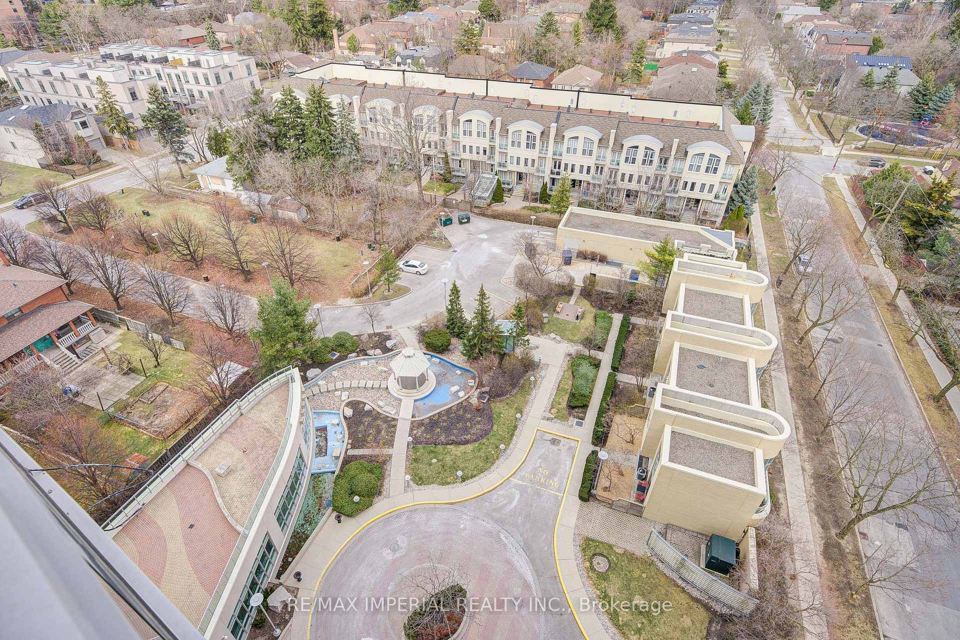 1 Bedroom Condo at 60 Byng, Toronto For sale