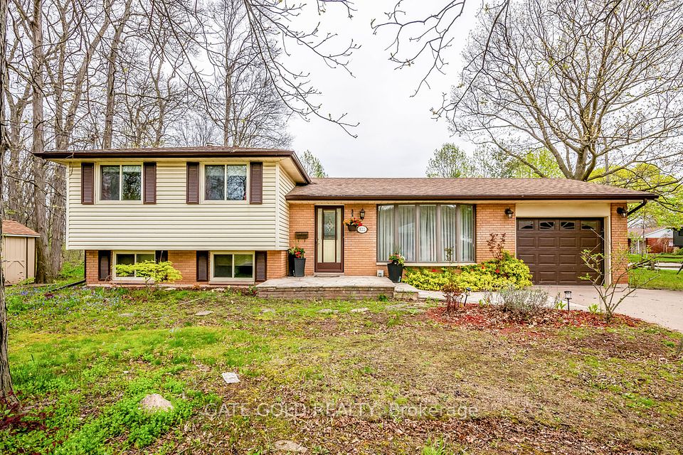 122 Forest Hill