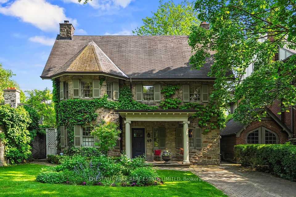 49 Roxborough