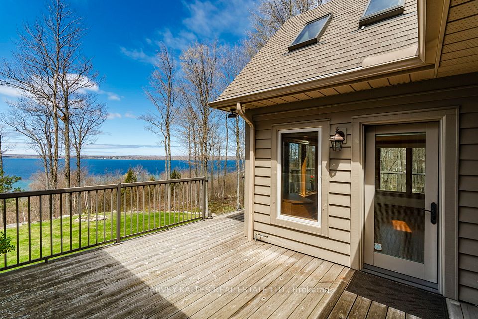 20 Nippissing Ridge Road