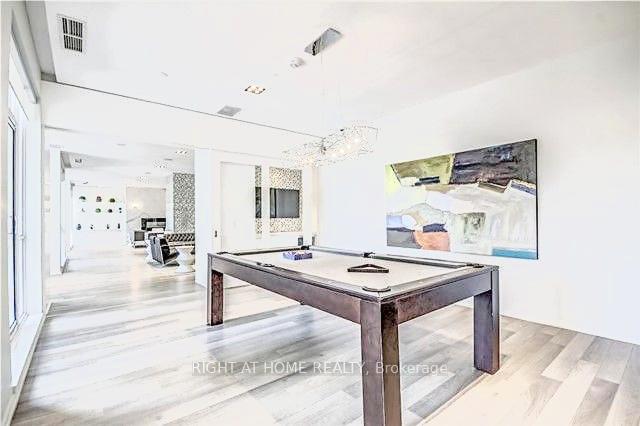 2 Bedrooms Condo at 56 Annie Craig, Toronto For sale
