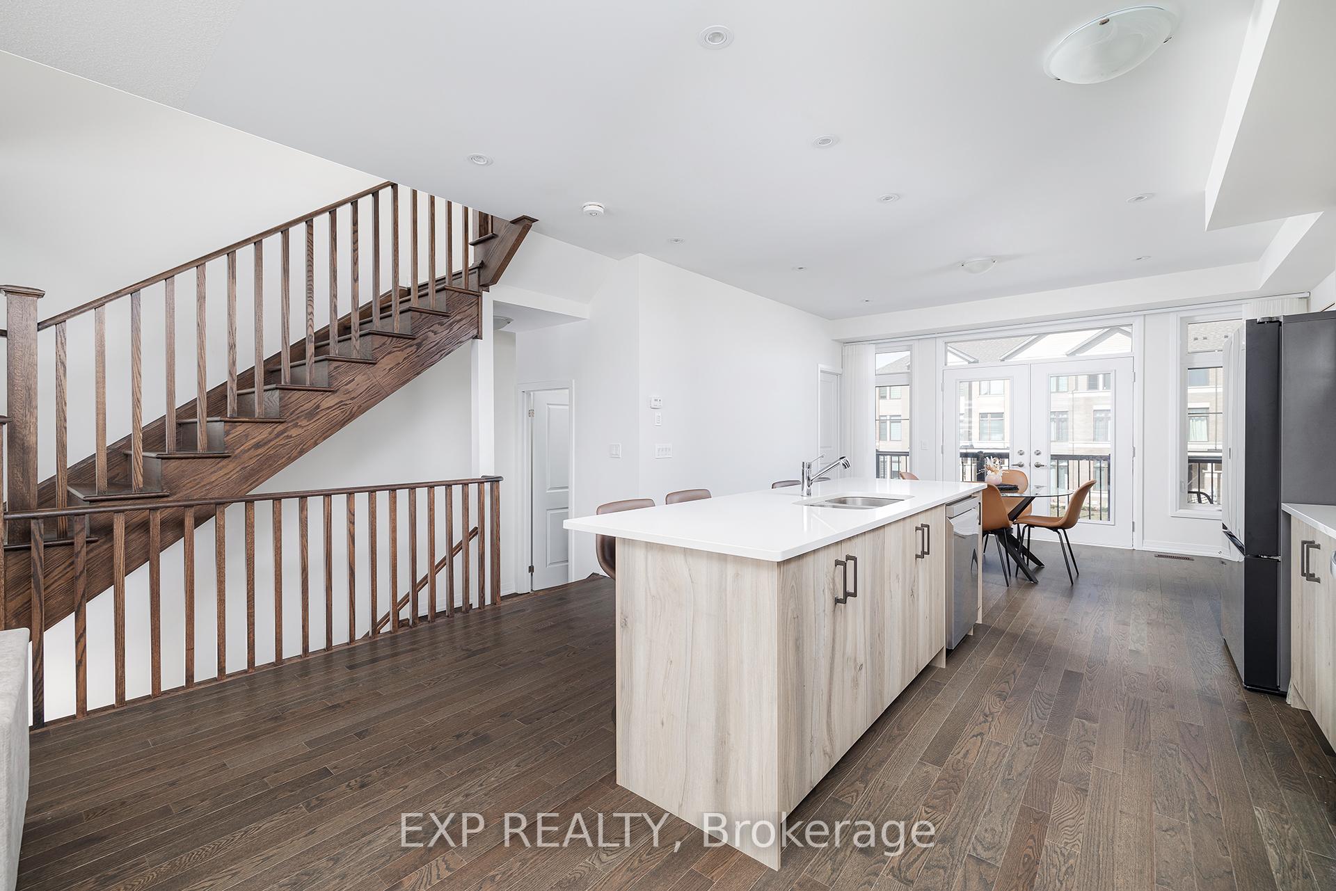 3 Bedrooms Condo at 469 Provident, Hamilton For sale