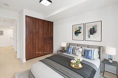 140 Simcoe Street 1412