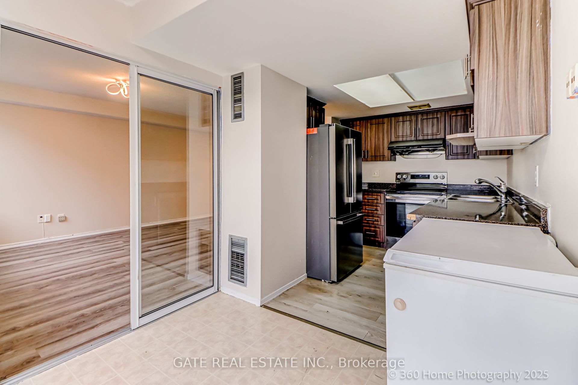 10 Markbrook Lane, #604