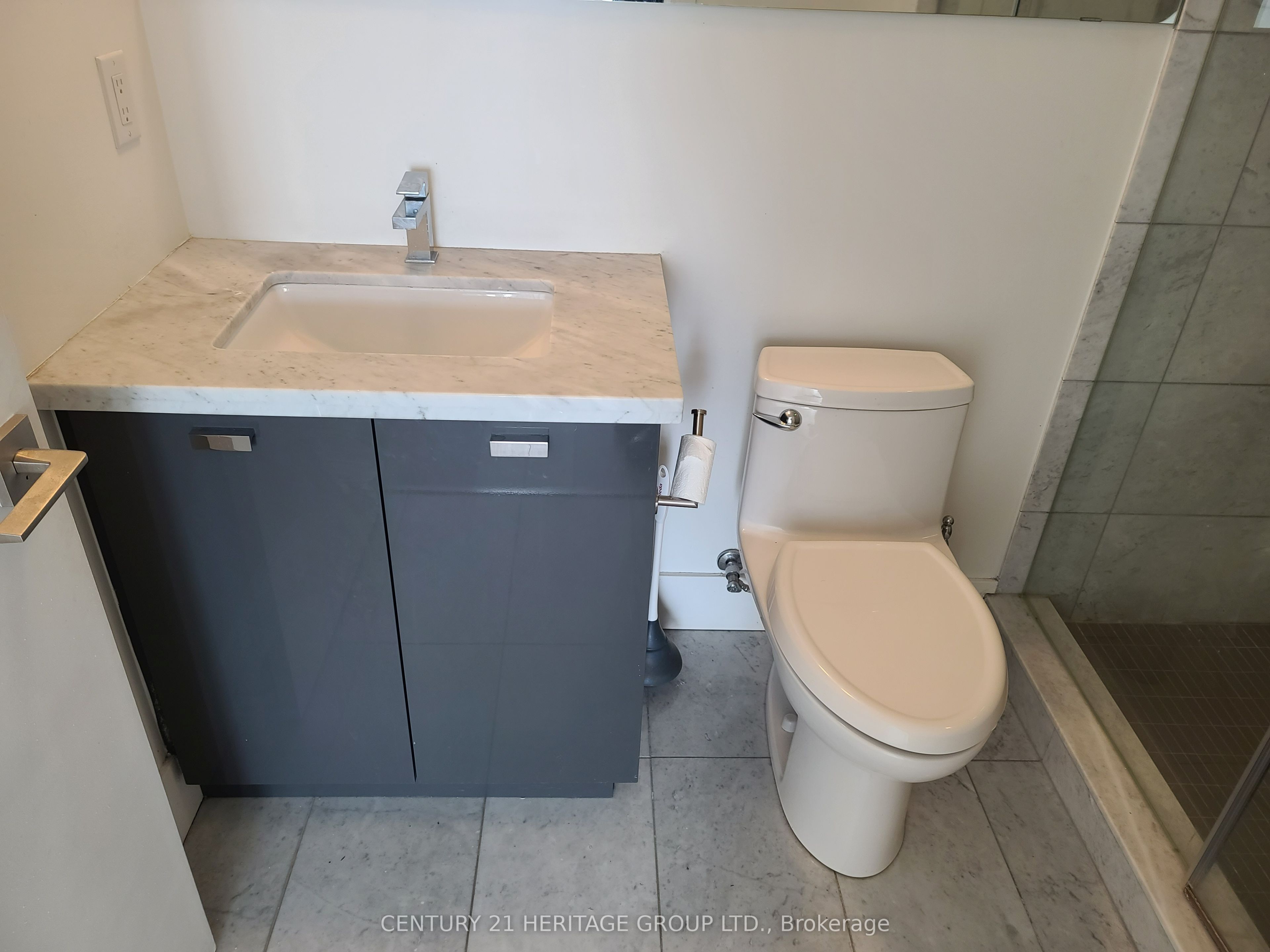 32 Davenport Road, #2508