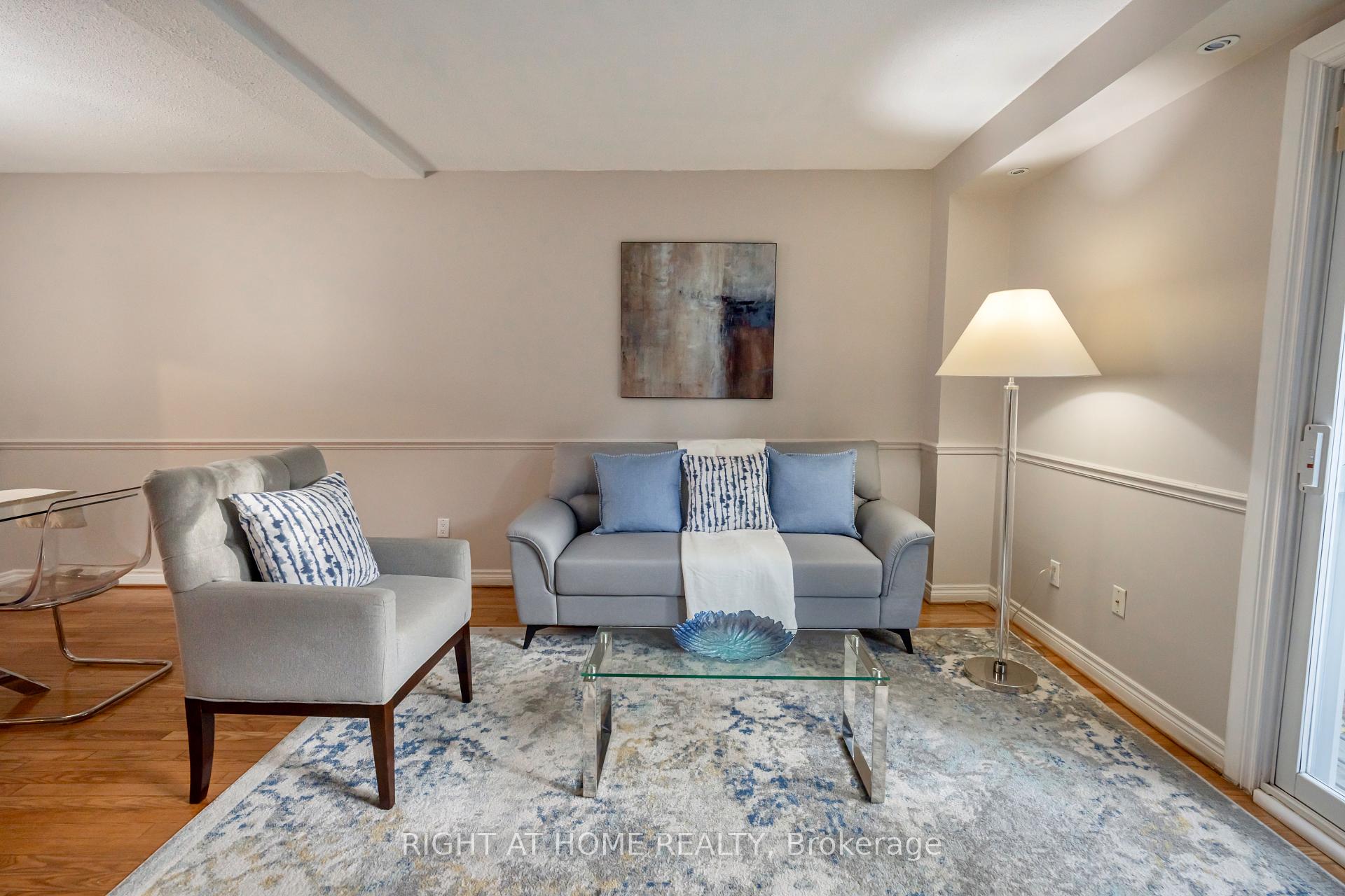 3 Bedrooms Condo at 43 Wild Ginger, Toronto For sale