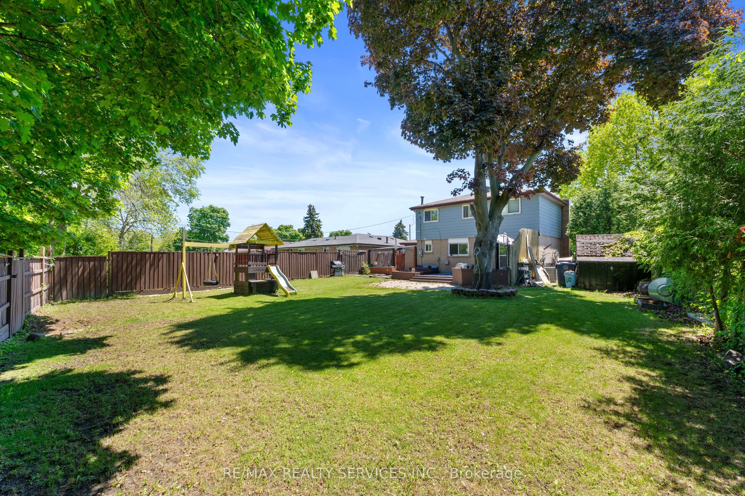 80 Brookland Drive