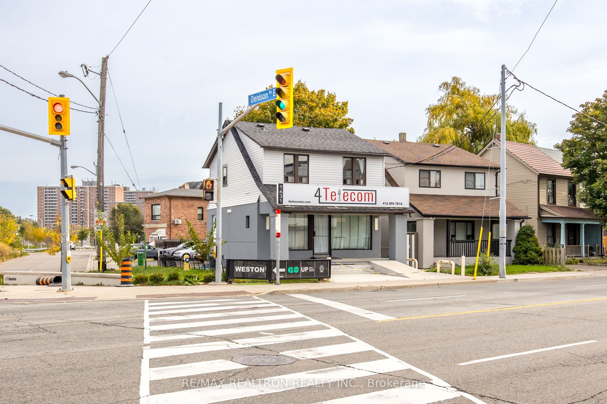 1631 Weston Road, Toronto, ON M9N 1T8