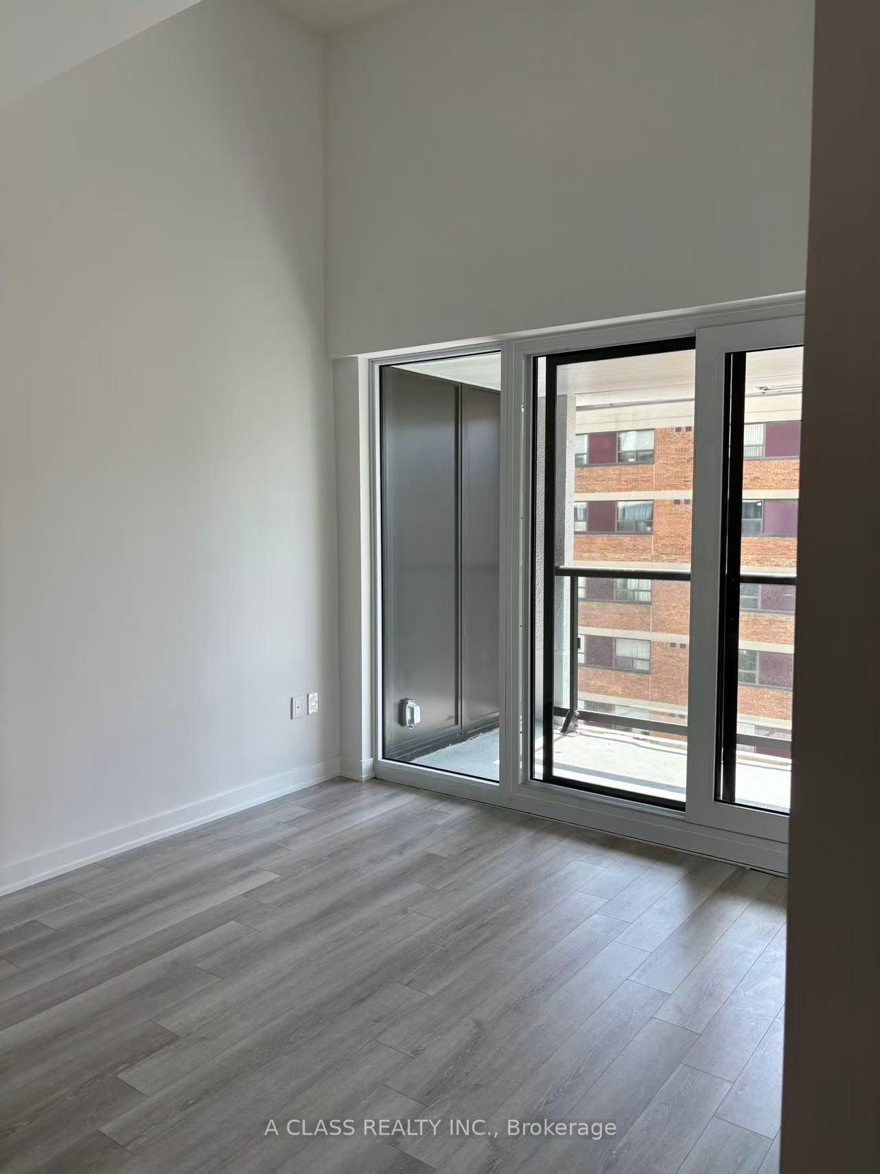 2 Bedrooms Condo at 121 St Patrick, Toronto For sale