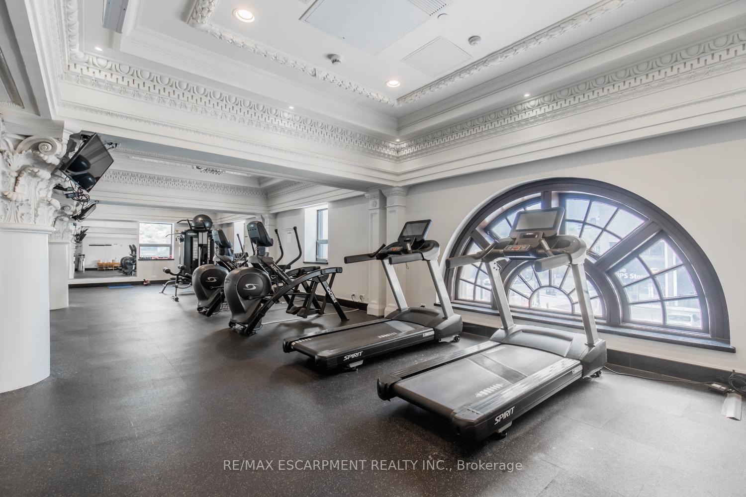 1 Bedroom Condo at 112 King, Hamilton For sale