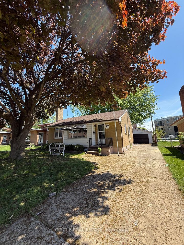 1345 Marlborough