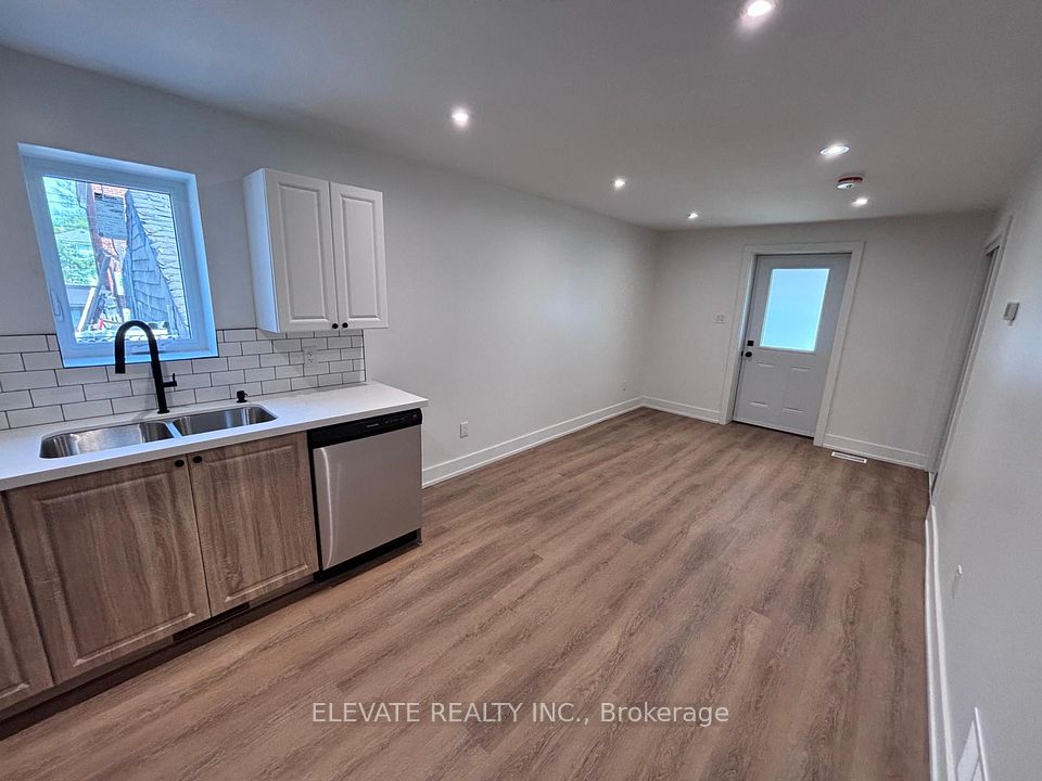 #main - 12 Rotherham Avenue, Toronto, ON M6M 1L8